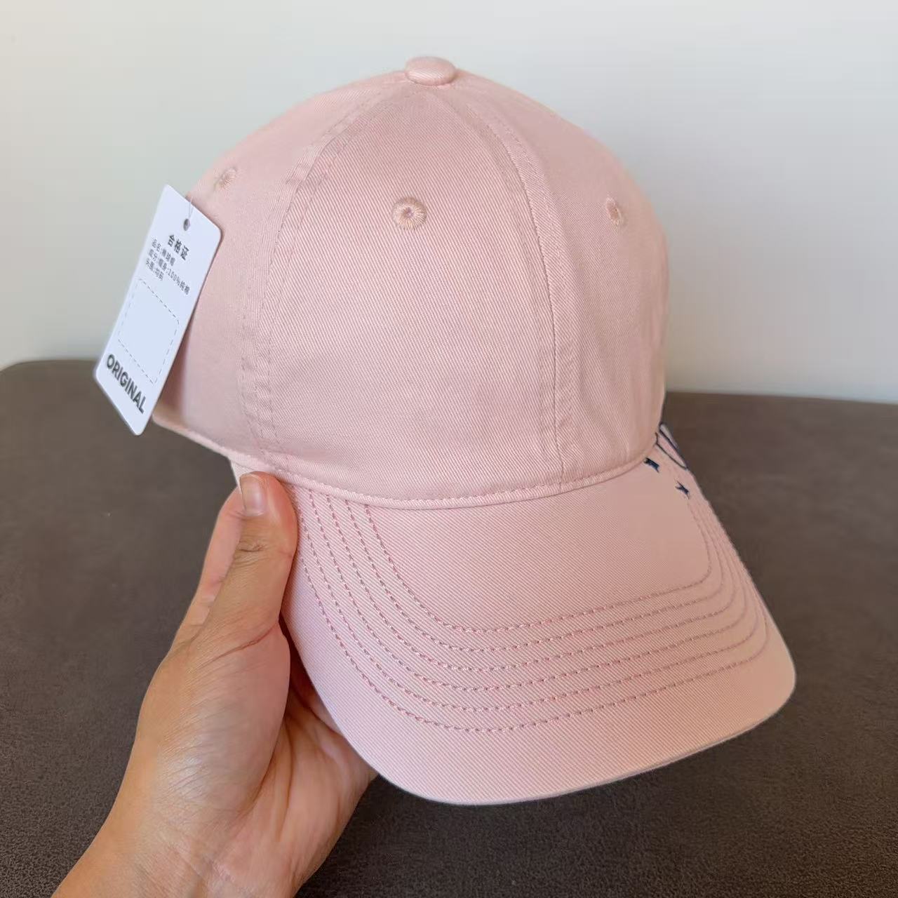 Women's   Embroidered Baseball Cap