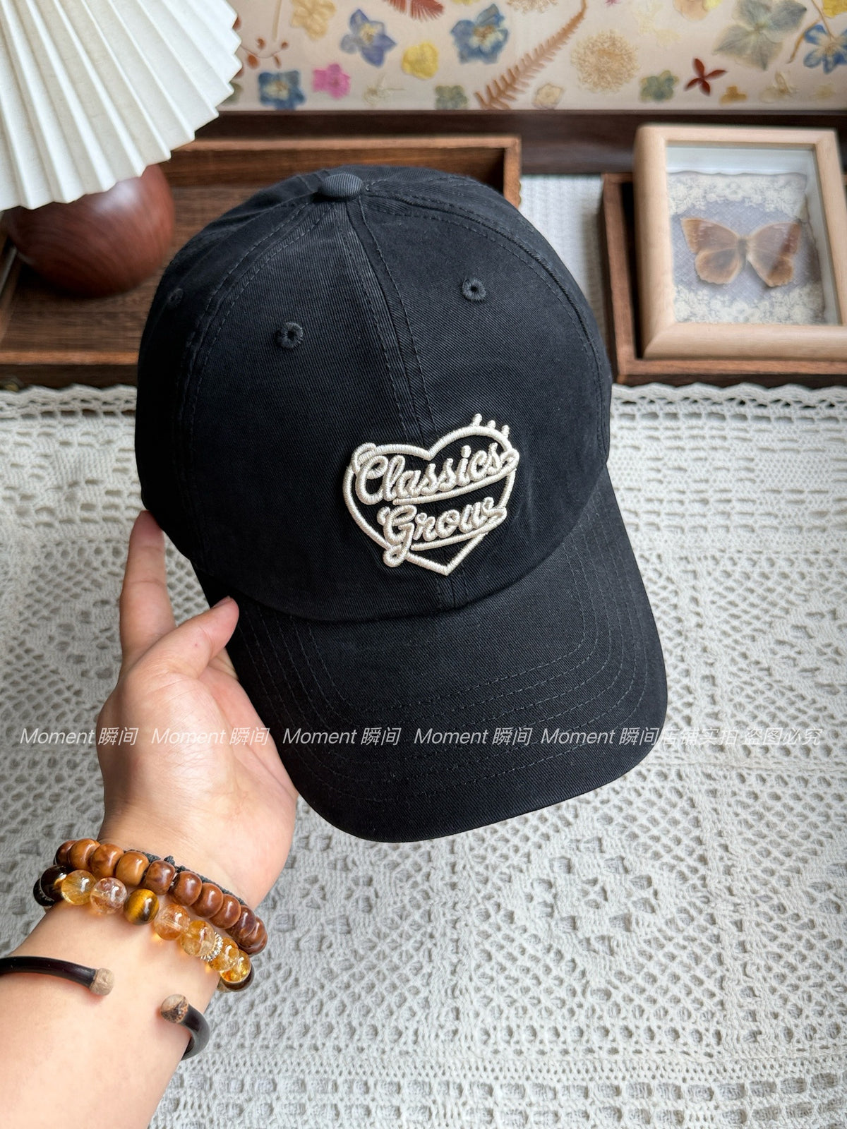 Women’s Embroidered Classic Baseball Cap