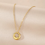 Elegant Gold Pendant Necklace