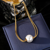Gold Necklace with Pearl Pendant