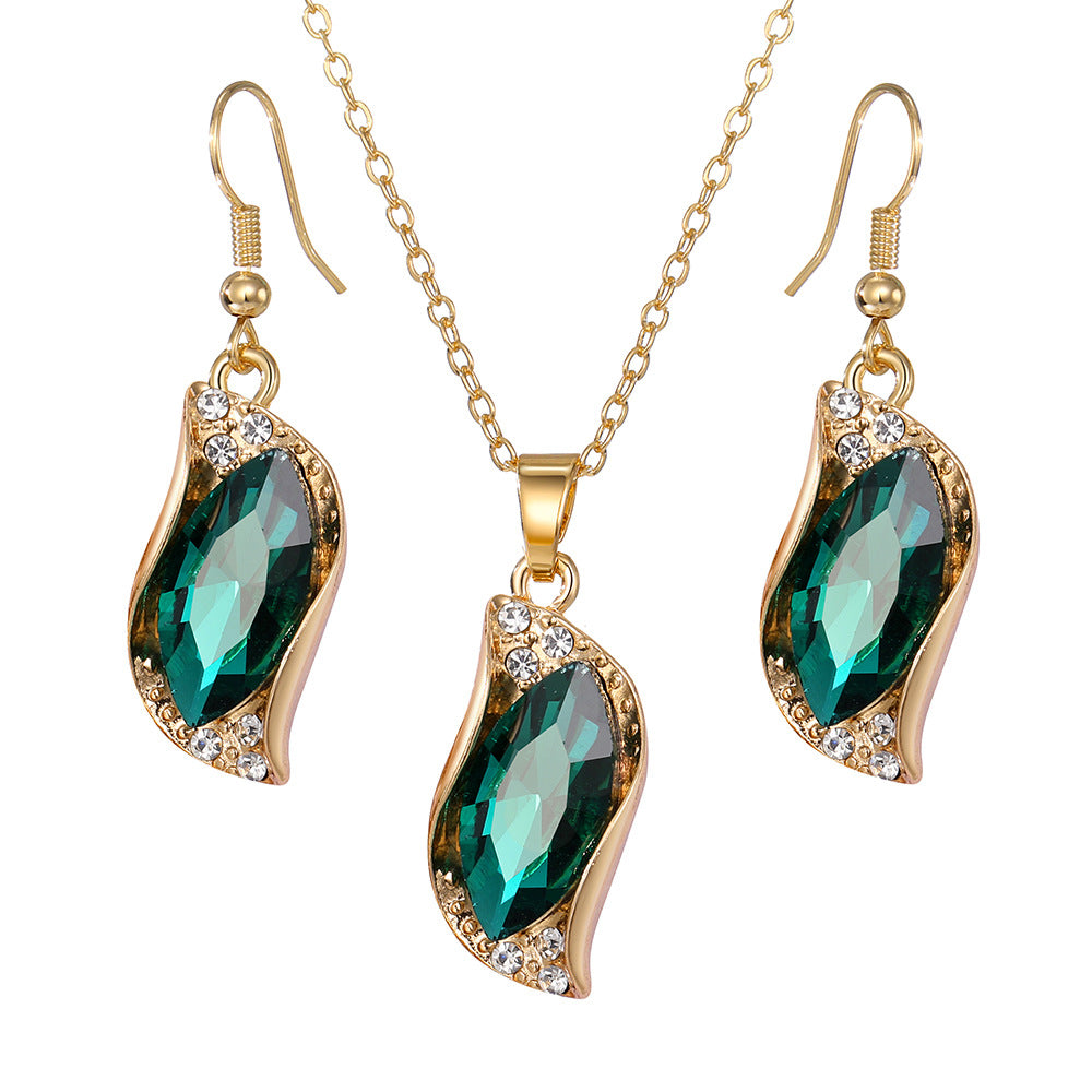 Elegant Crystal Jewelry Set
