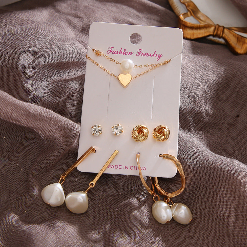 Gold and Pearl Mixed Jewelry Set