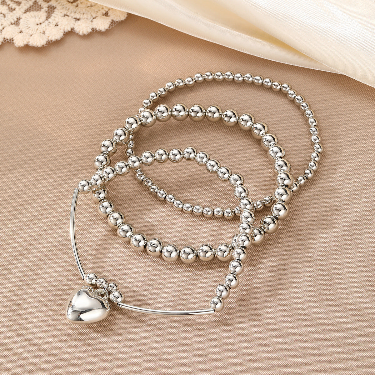 Elegant Heart Charm Beaded Bracelets