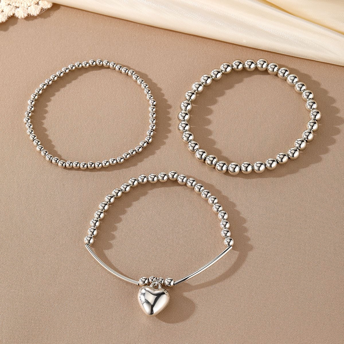 Elegant Heart Charm Beaded Bracelets