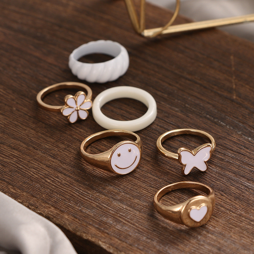 Stylish Assorted White Ring Set