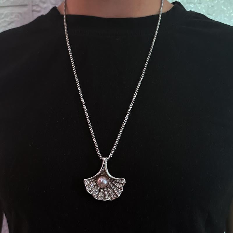 Women's Fan Pearl Crystal Pendant Necklace