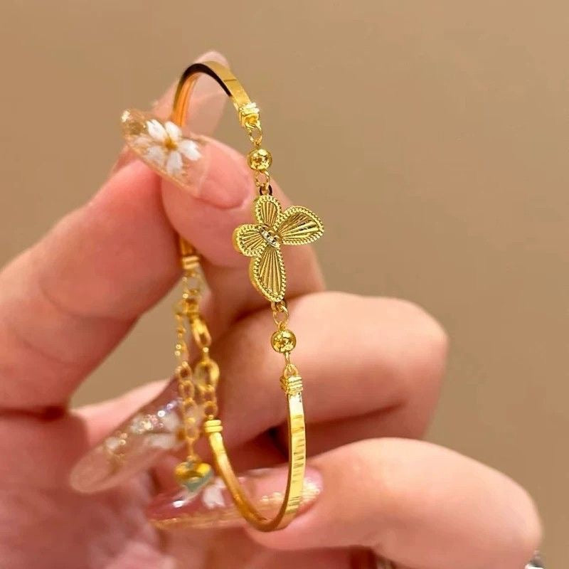 Women’s Butterfly Charm Chain Bracelet