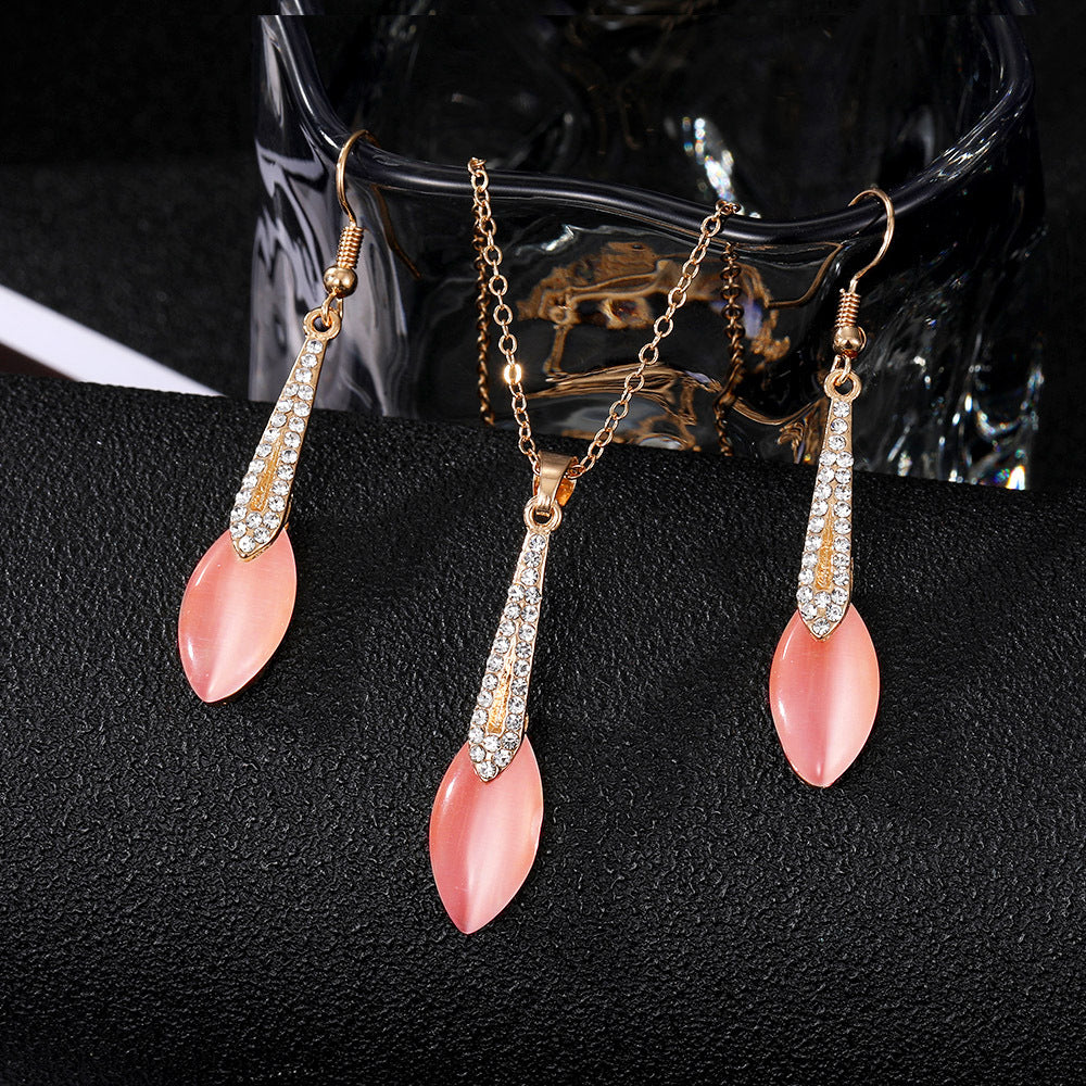 Elegant   Necklace and Earrings Set for Women