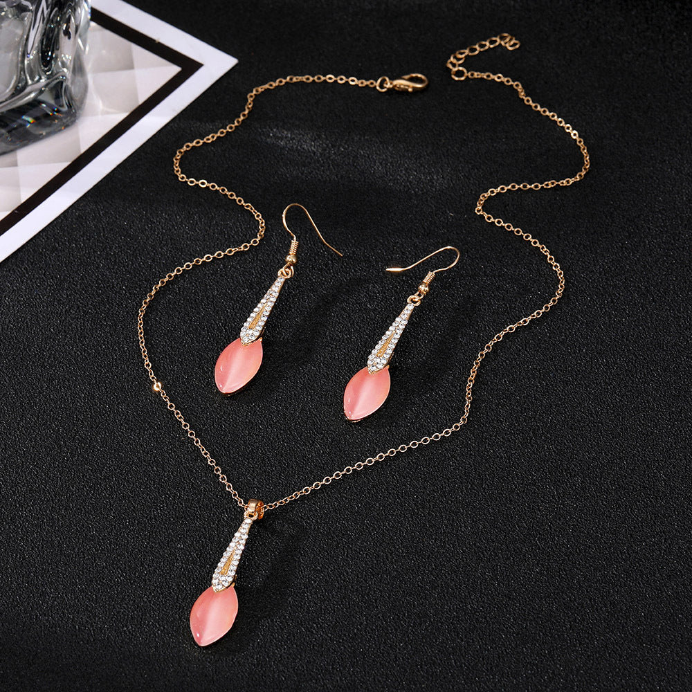 Elegant   Necklace and Earrings Set for Women
