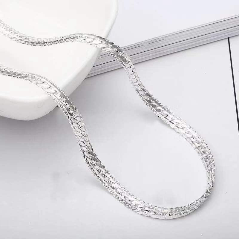 Link Chain Necklace
