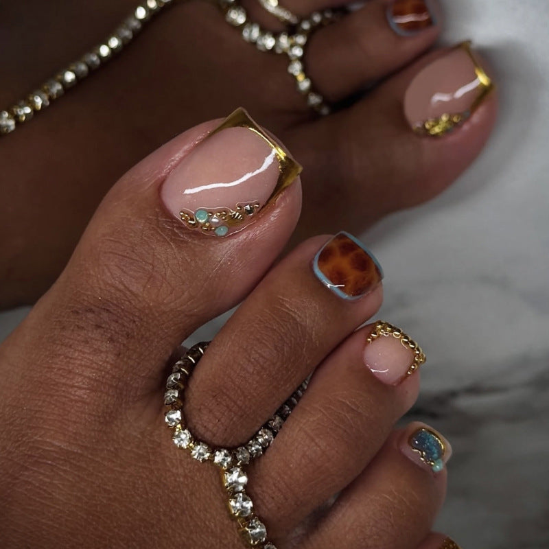 Nail Art with Gold & Pastel Accents