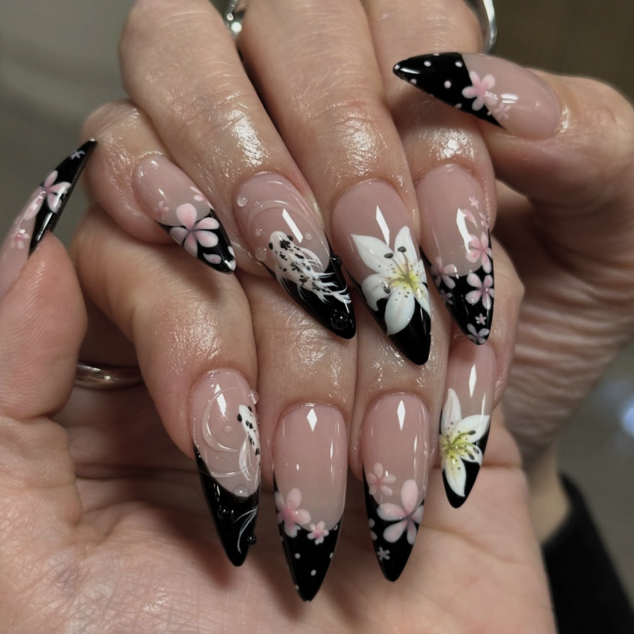 Floral Acrylic Nail Art