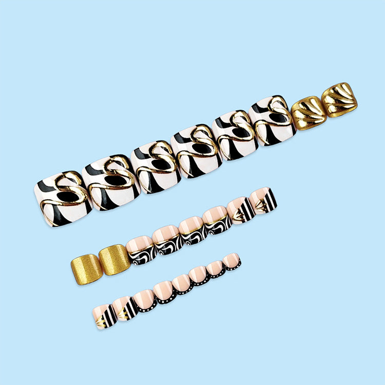 Abstract Zebra & Molten Gold Toe Nails