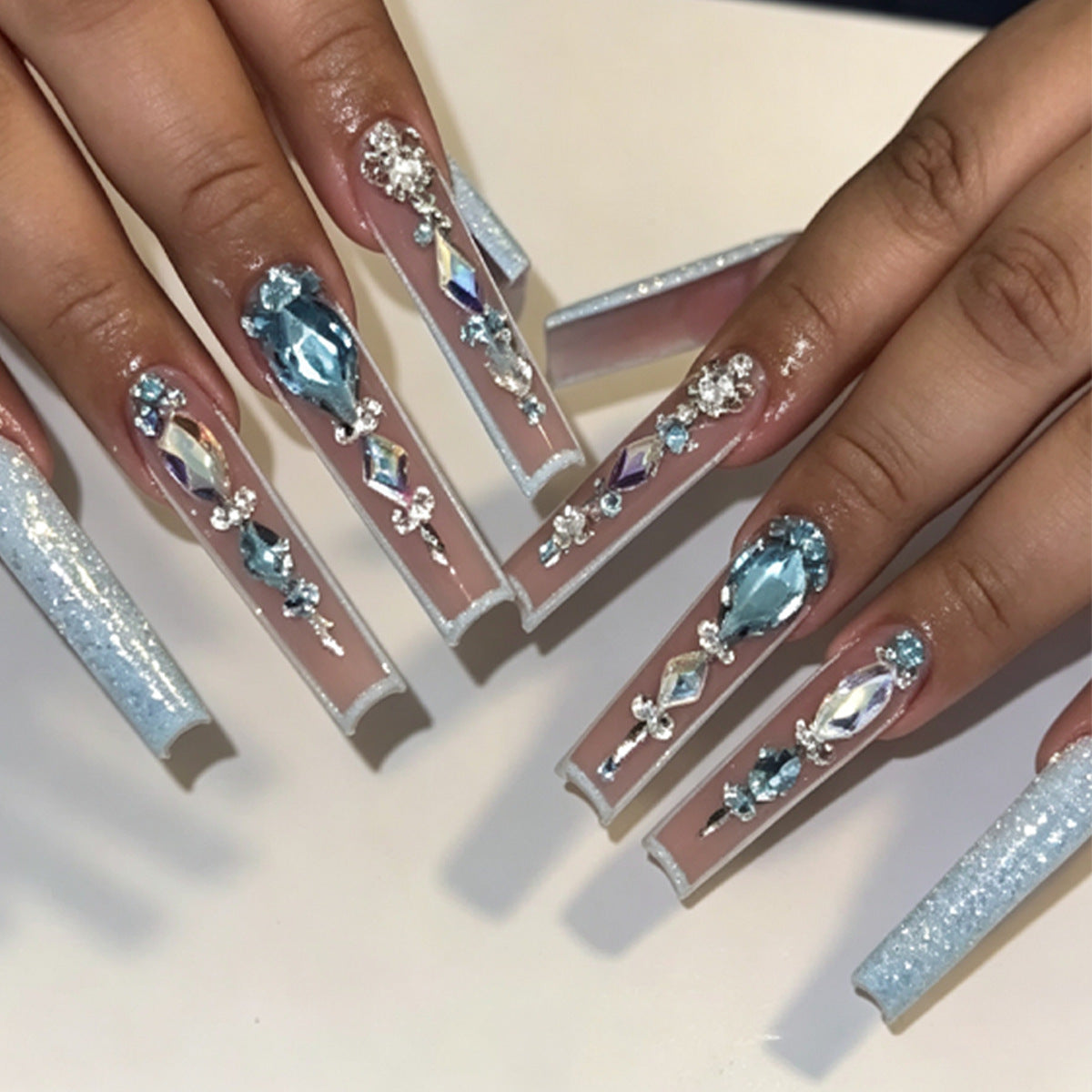 Rhinestone Press On Nail Set