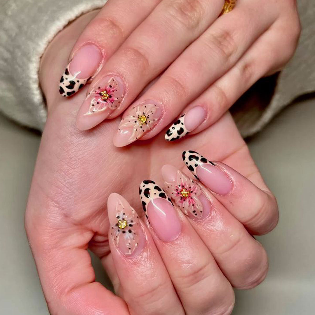 Press On Almond Nails with Floral Details