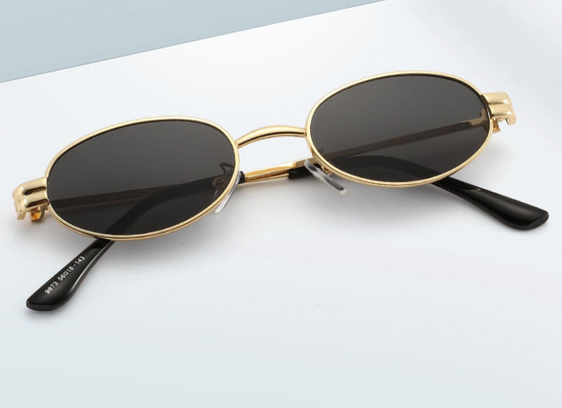 Retro Oval Sunglasses with Slim  Frame