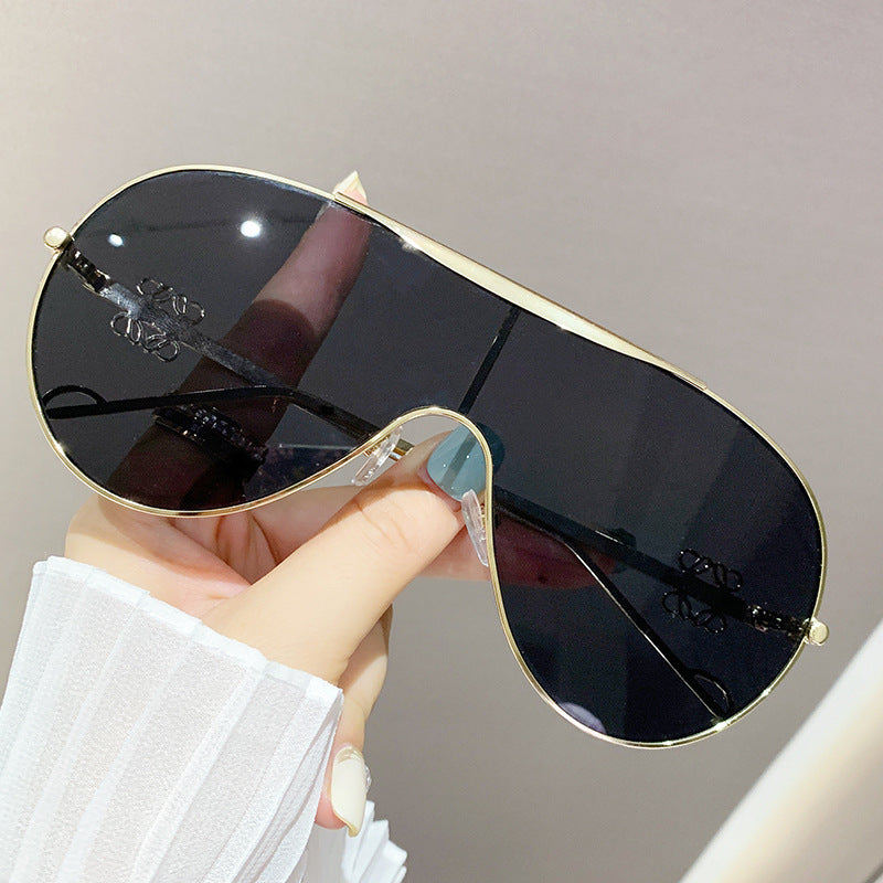 Women's Oval Aviator Sunglasses