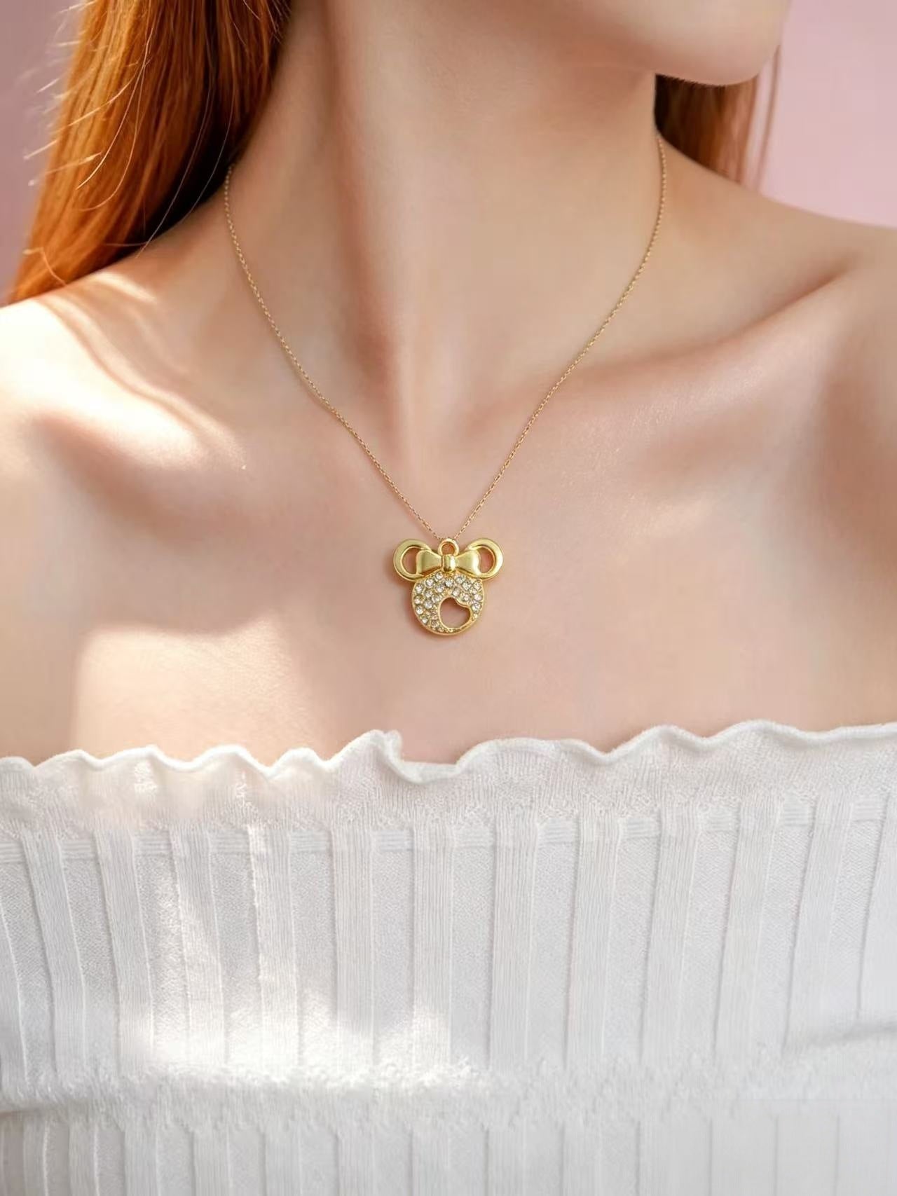 Women’s Rhinestone Heart Bow Necklace