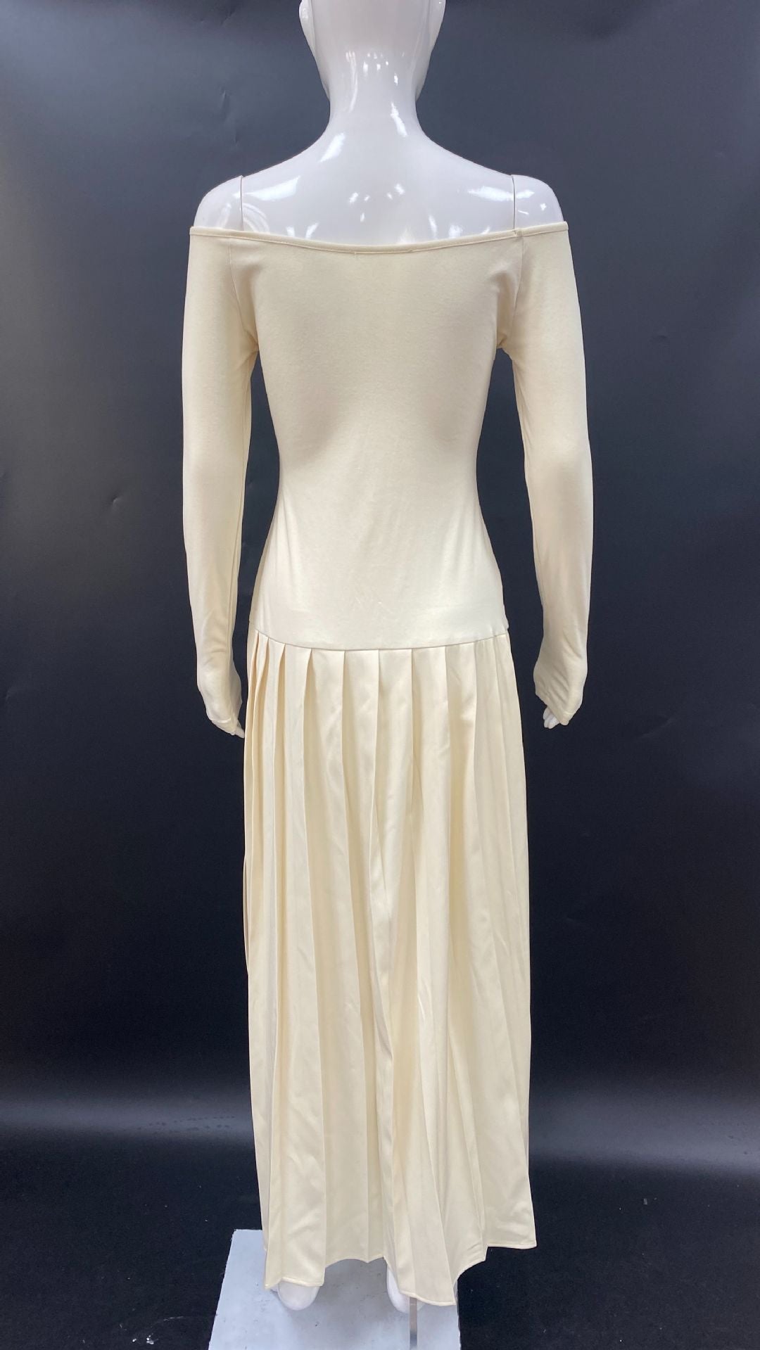 Off-Shoulder Maxi Dress with High Slit