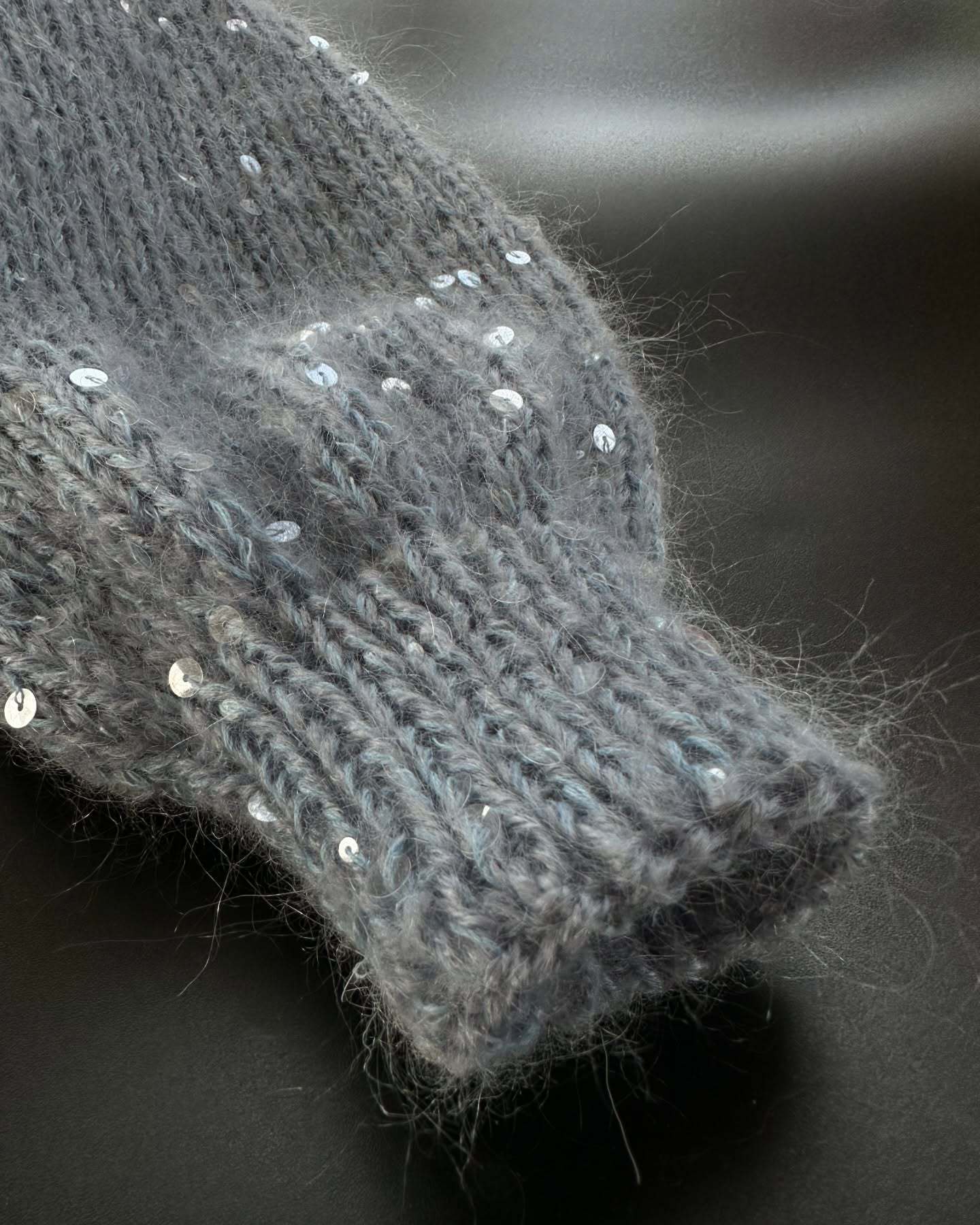 Elegant Knit Jacket with Sequins