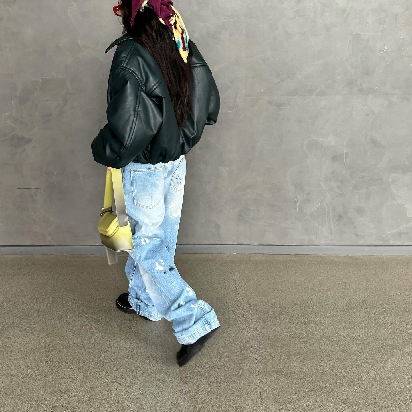 Distressed High-Waisted Jeans