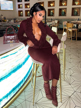 فستان أنيق بتفاصيل مكشكشة