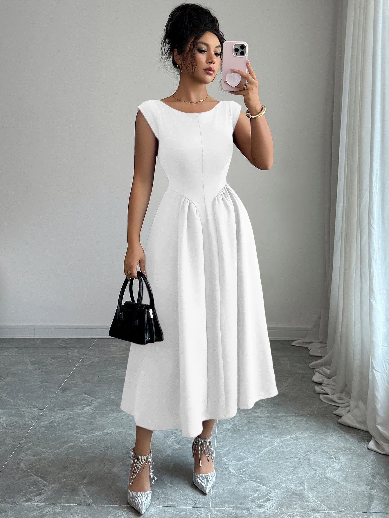 Elegant Sleeveless Maxi Dress