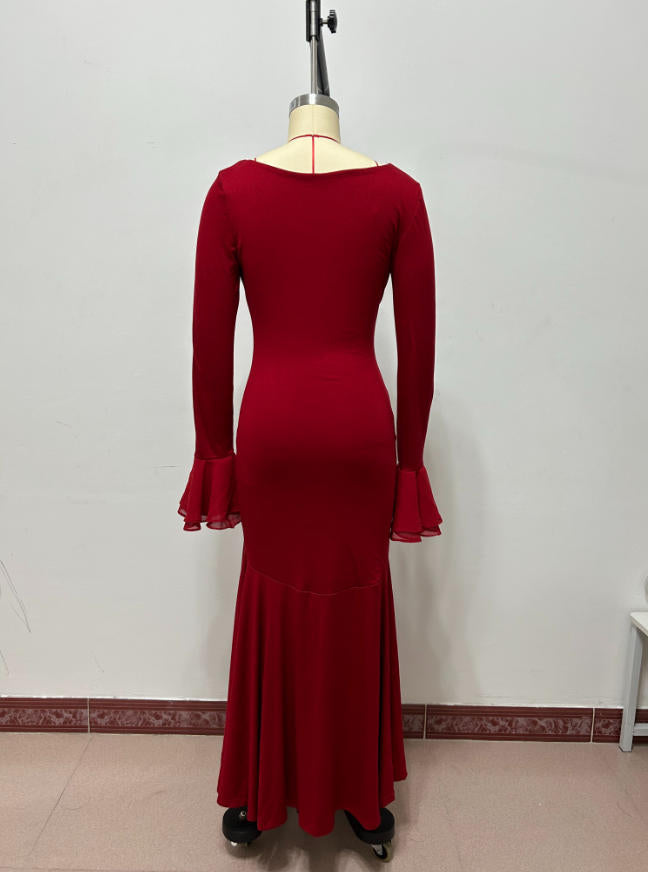 Long-Sleeve Evening Gown with Ruffled Hem
