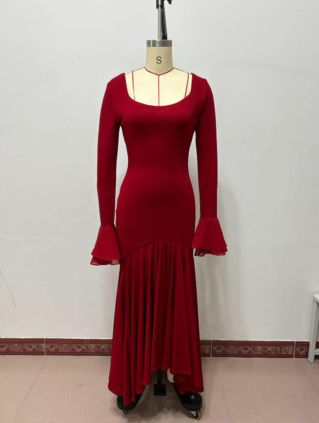Long-Sleeve Evening Gown with Ruffled Hem