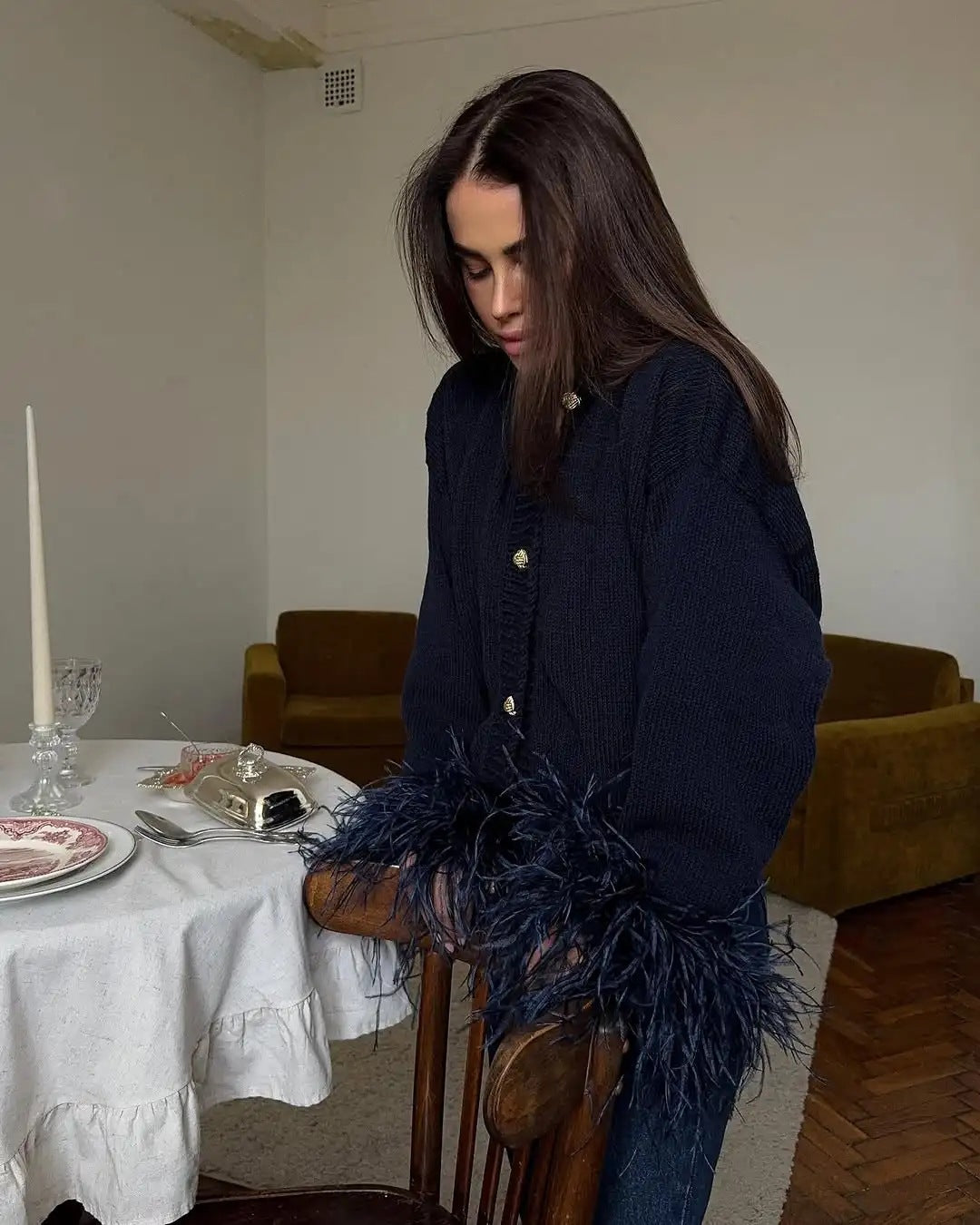 Chic Feathery Sleeve Jacket