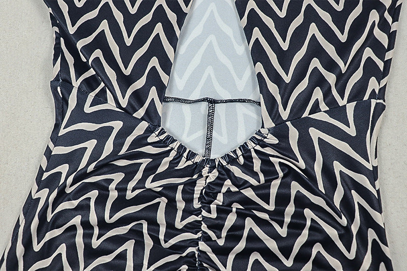 Chic Zigzag Cut-Out Maxi Dress