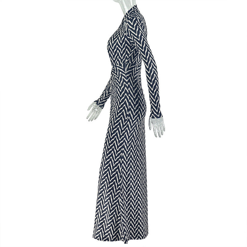 Chic Zigzag Cut-Out Maxi Dress
