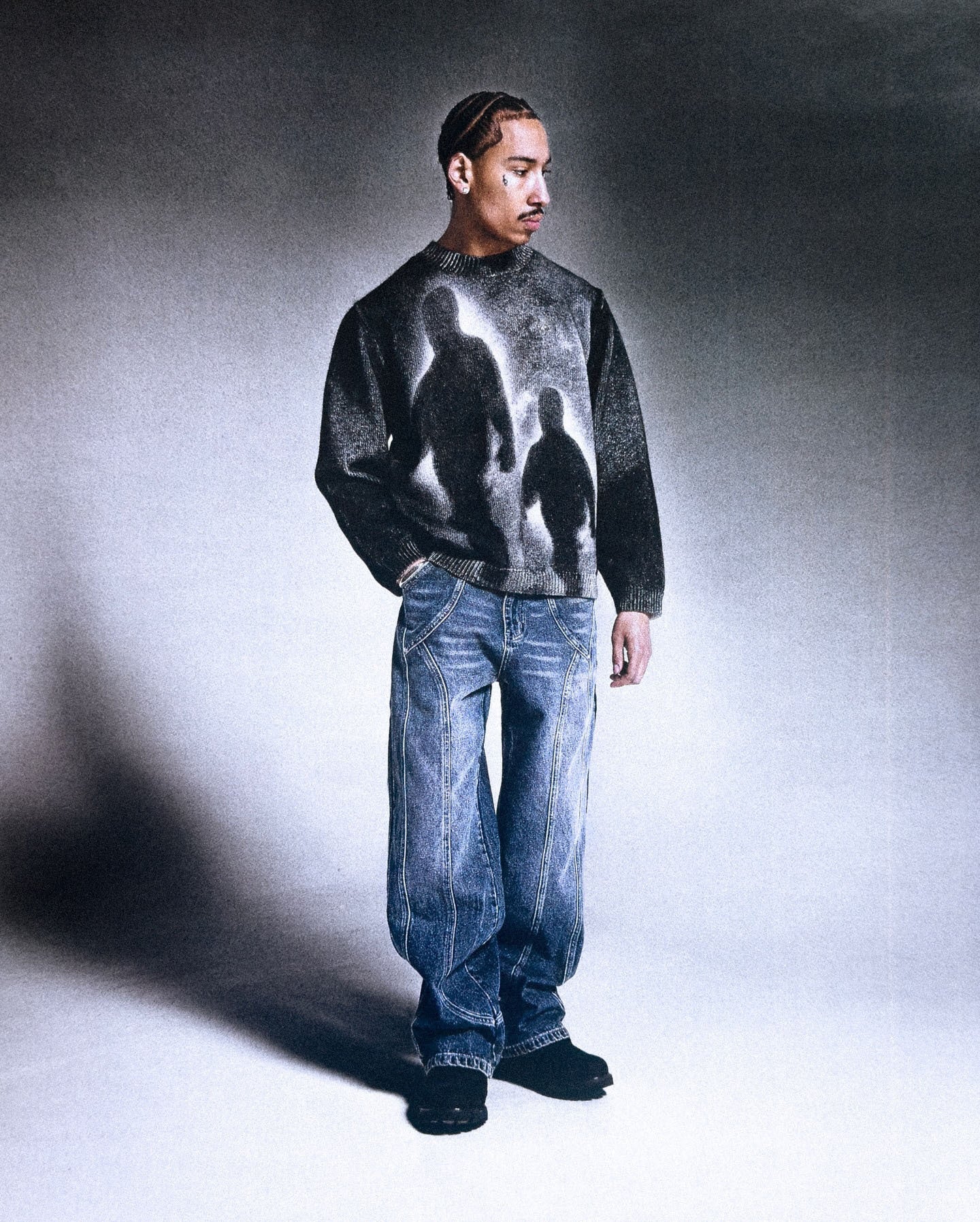 Artistic Silhouette Graphic Sweatshirt