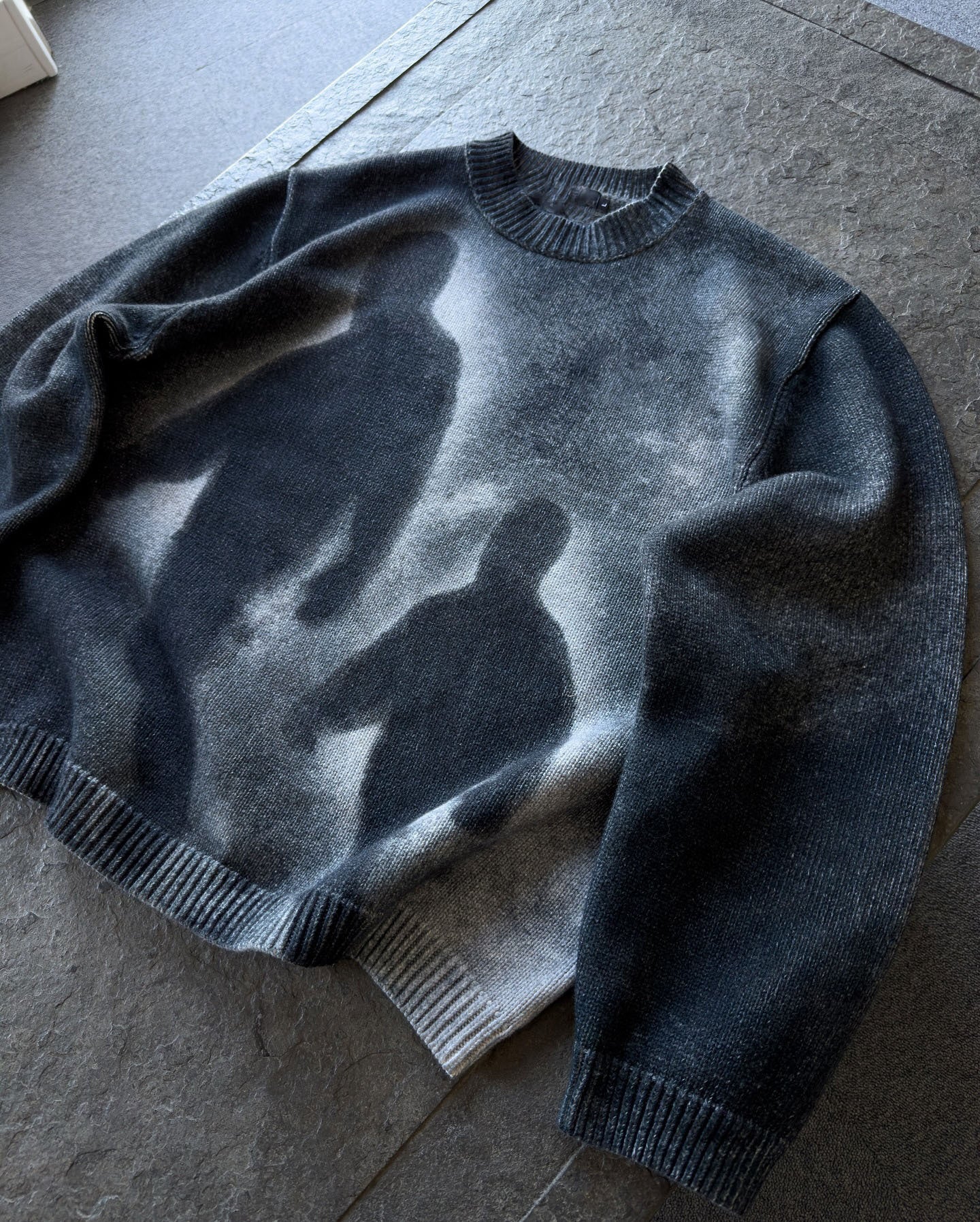 Artistic Silhouette Graphic Sweatshirt