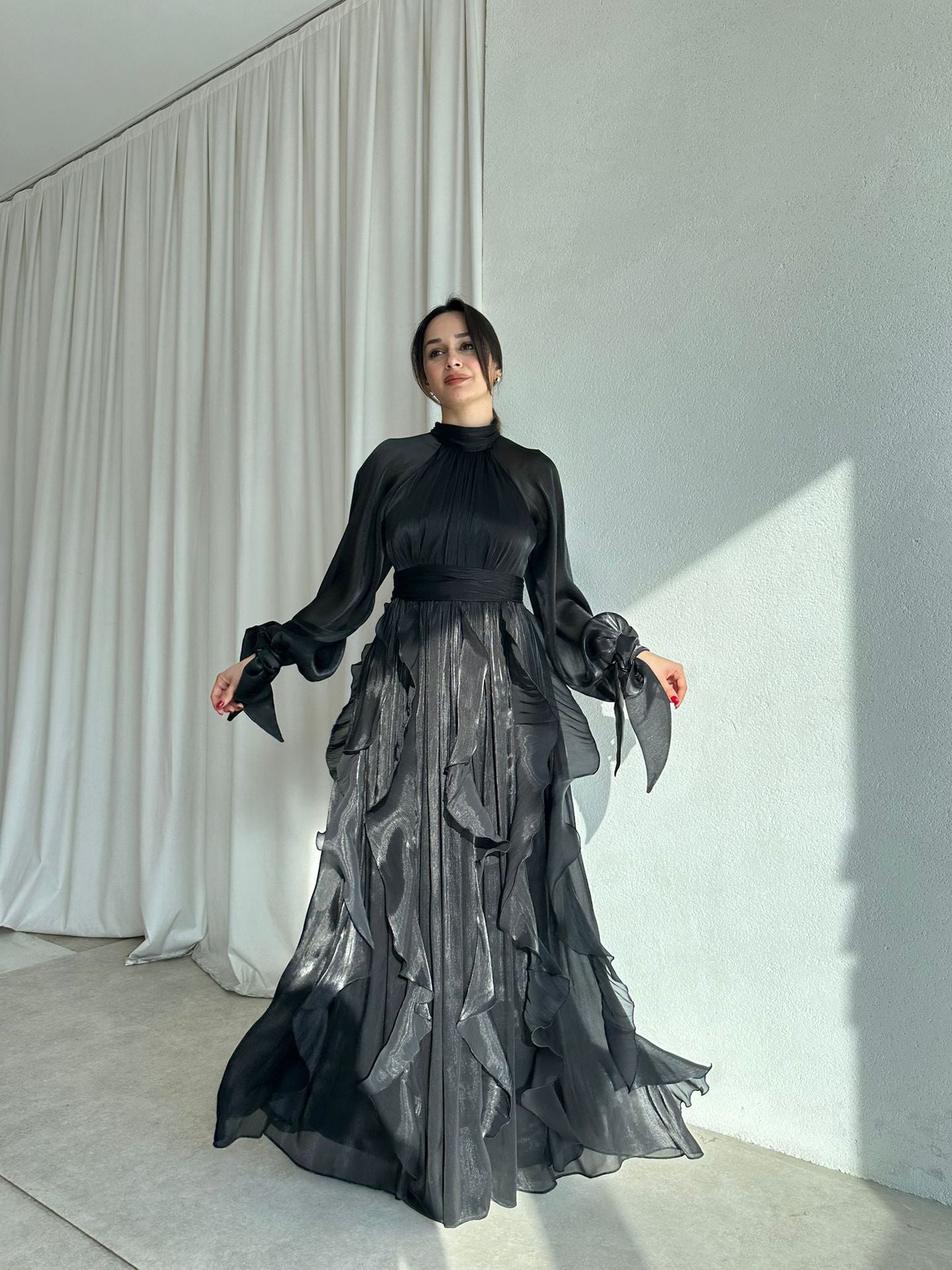 Elegant Ruffled Evening Gown