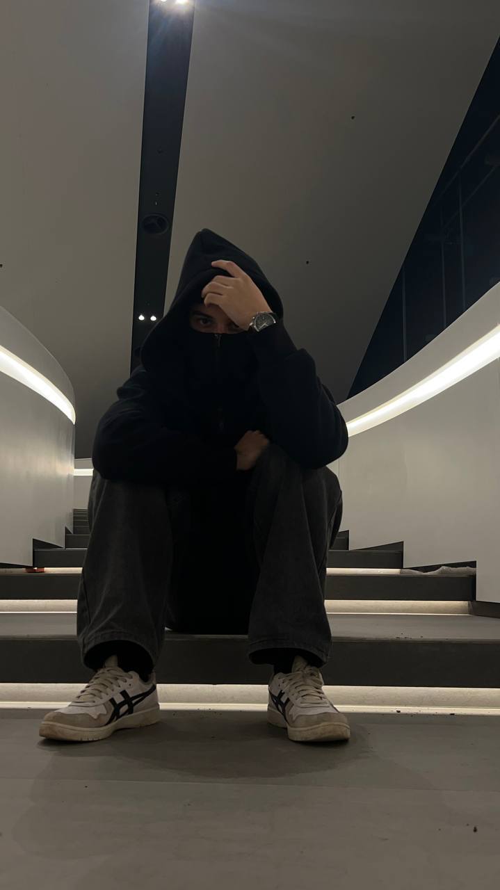 Modern Full-Zip Hoodie