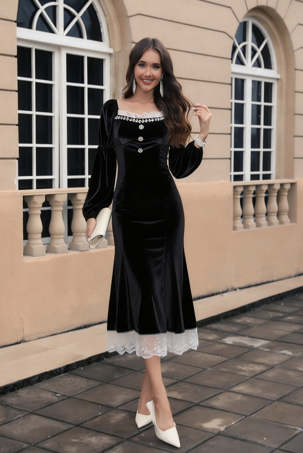 Elegant Black Evening Dress with Lace Trim