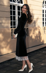 Elegant Black Evening Dress with Lace Trim