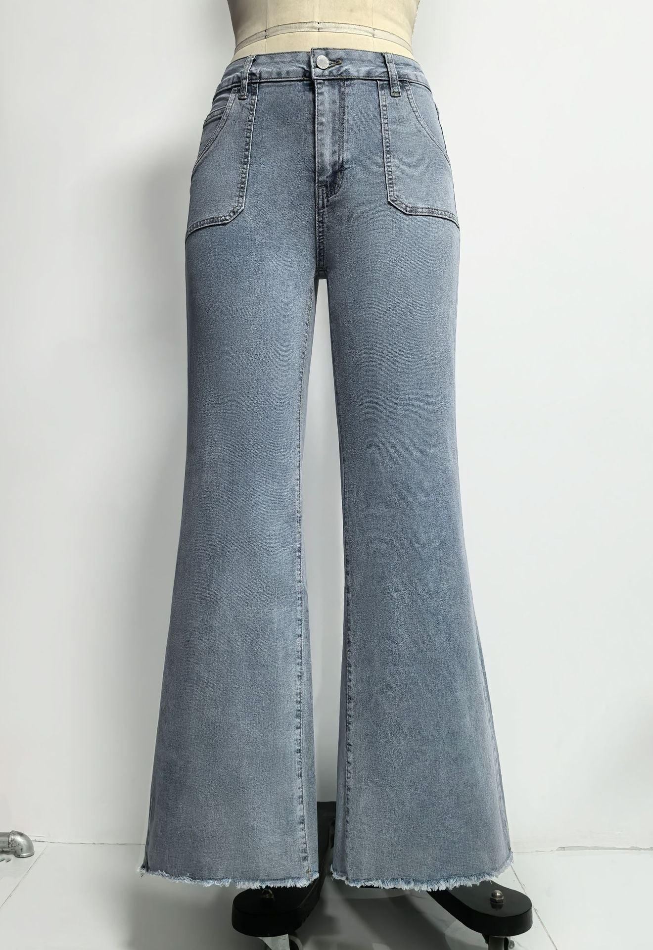 Relaxed Fit High-Waisted Wide-Leg Jeans