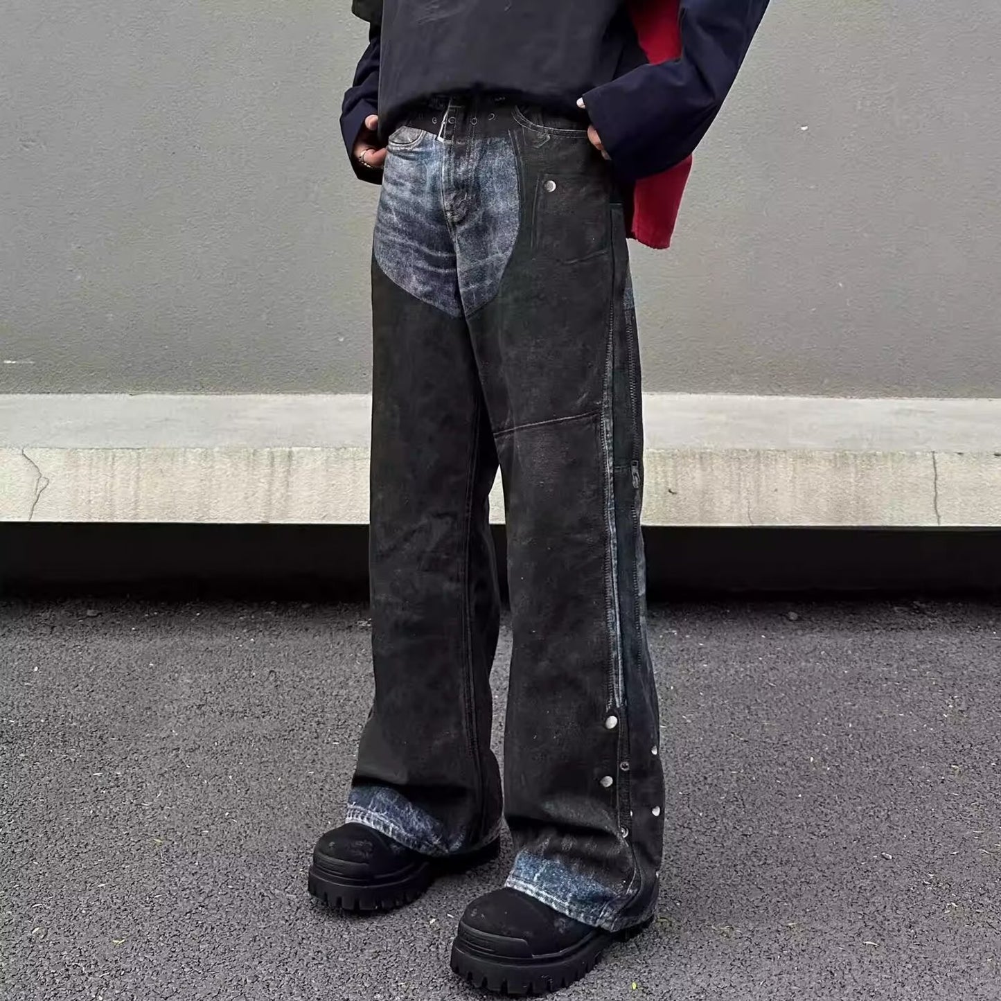 Distressed Wide-Leg Denim Jeans