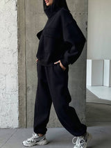 Jogging Set with Black Contrast Stitching