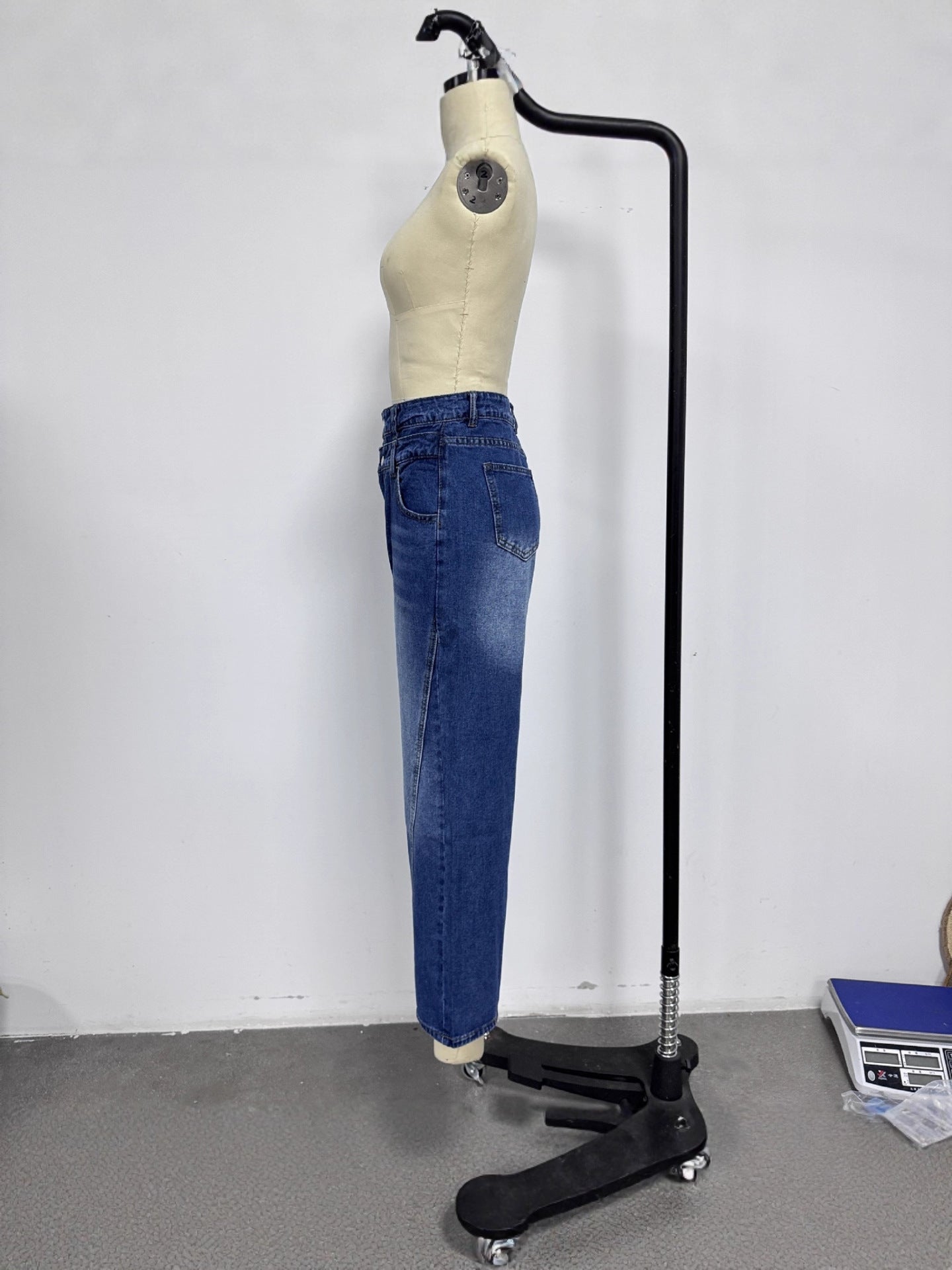 Classic High-Waisted Flared Jeans