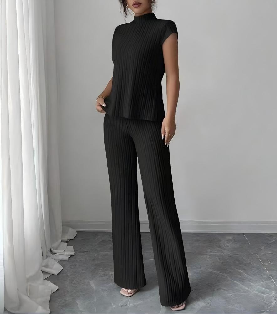 Pleated Sleeveless Top & Pants Set