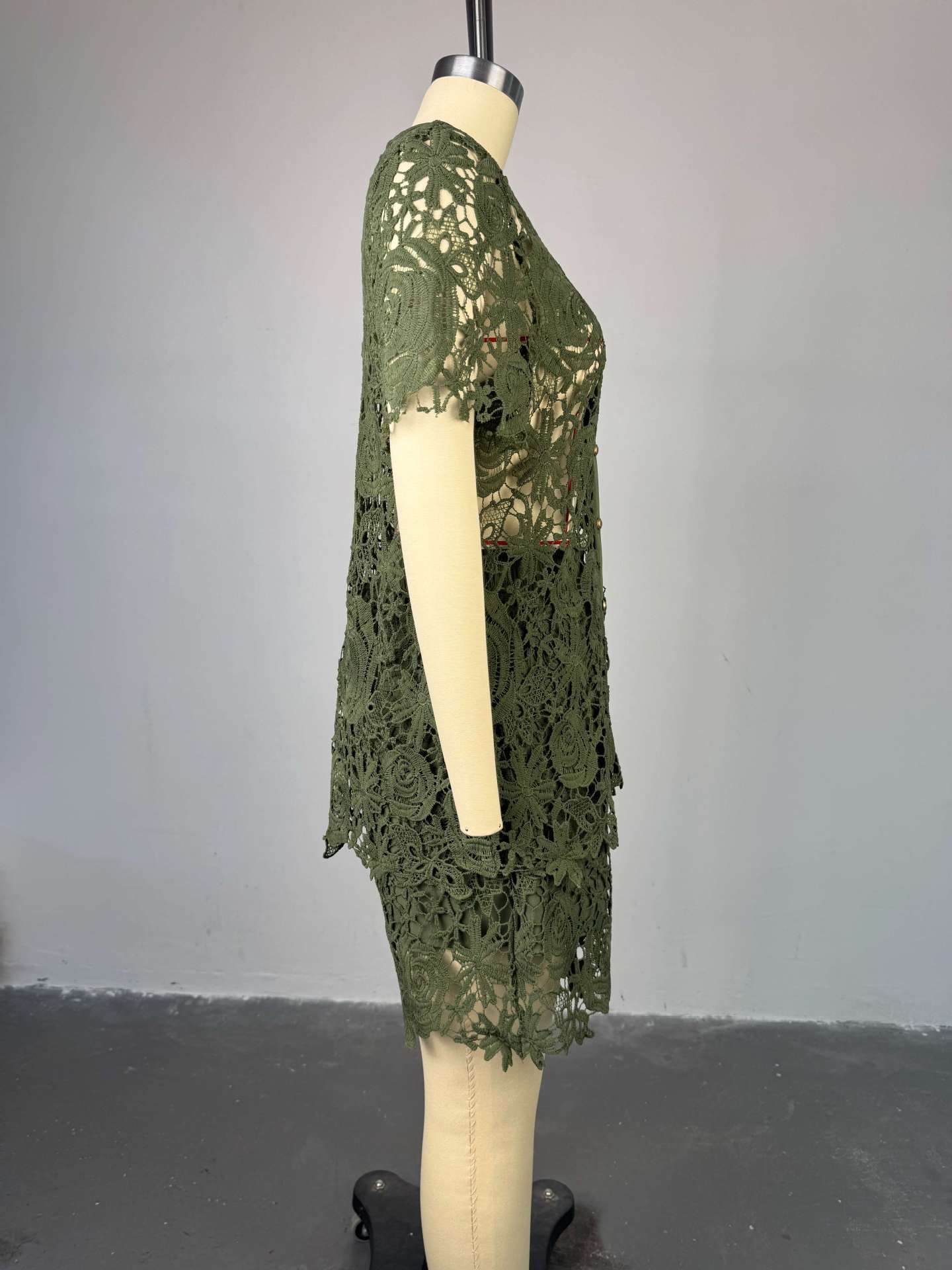 Chic Green Lace Two-Piece Set