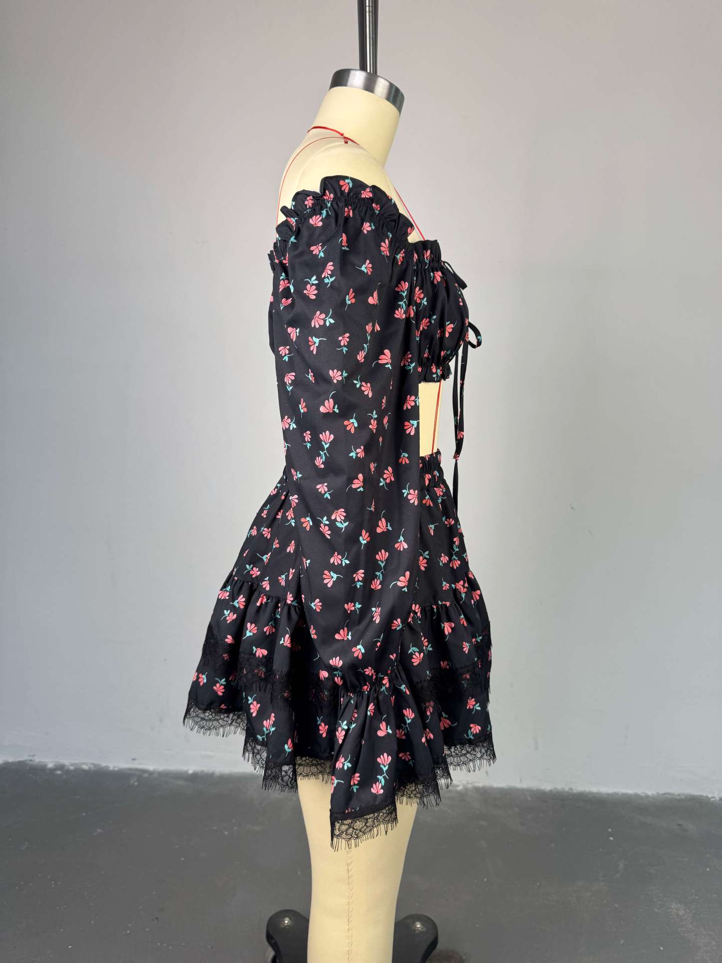 Chic Off-Shoulder Floral Two-Piece Set