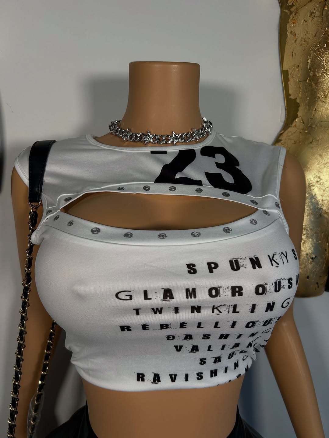 Unique Cut-Out Graphic Crop Top