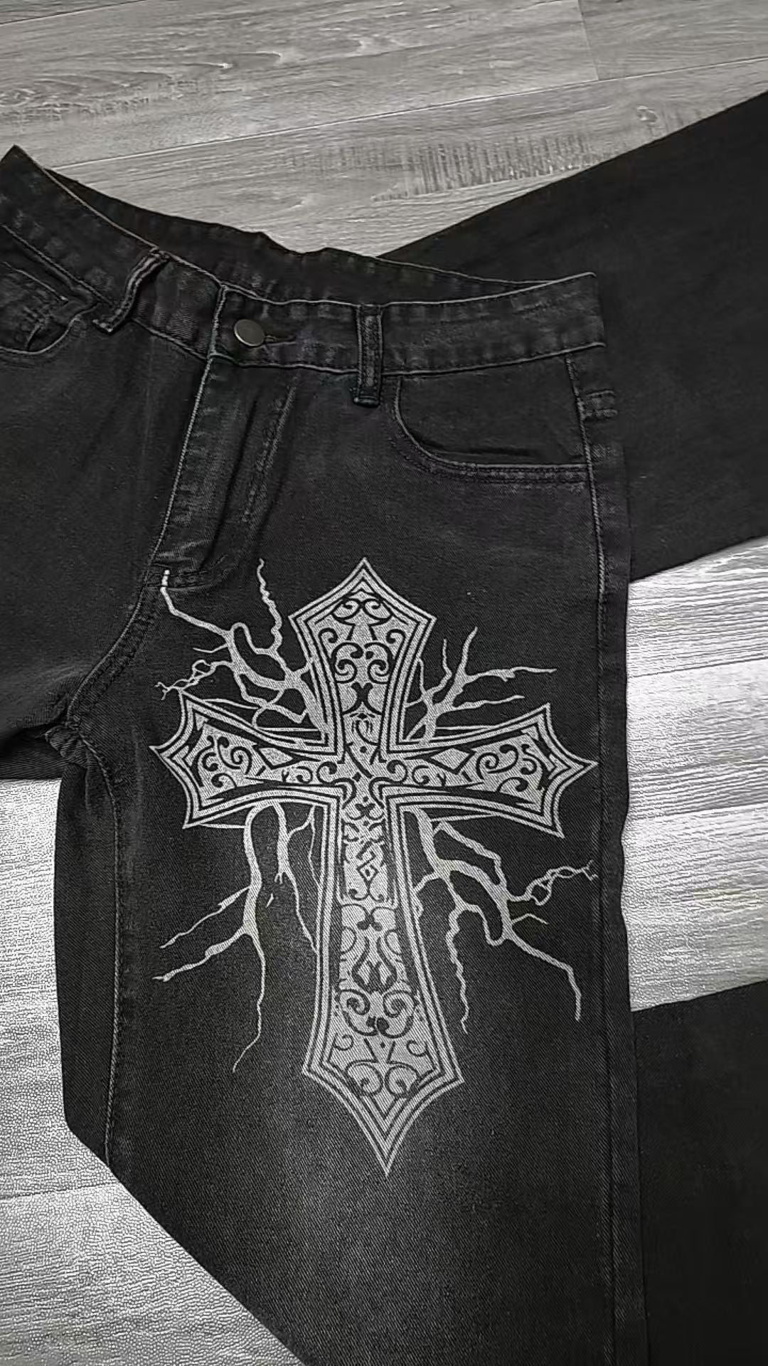 Wide-Leg Jeans with Design