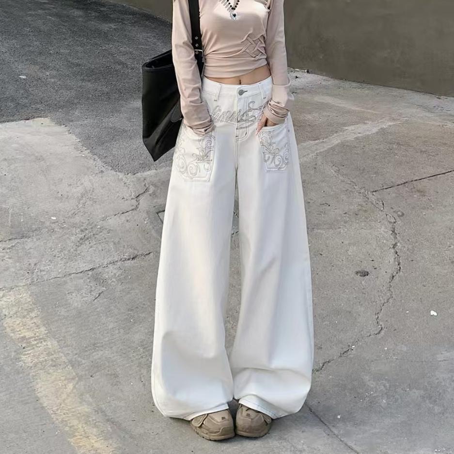 Wide-Leg Embroidered White Jeans