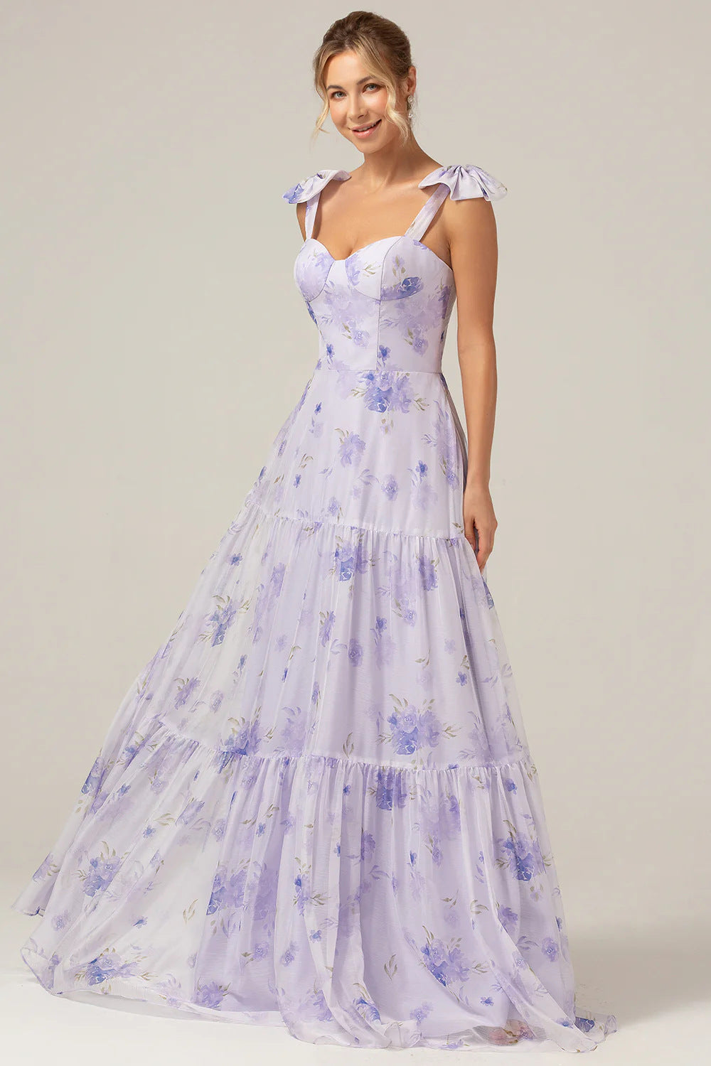 Vintage-Inspired Floral Maxi Dress