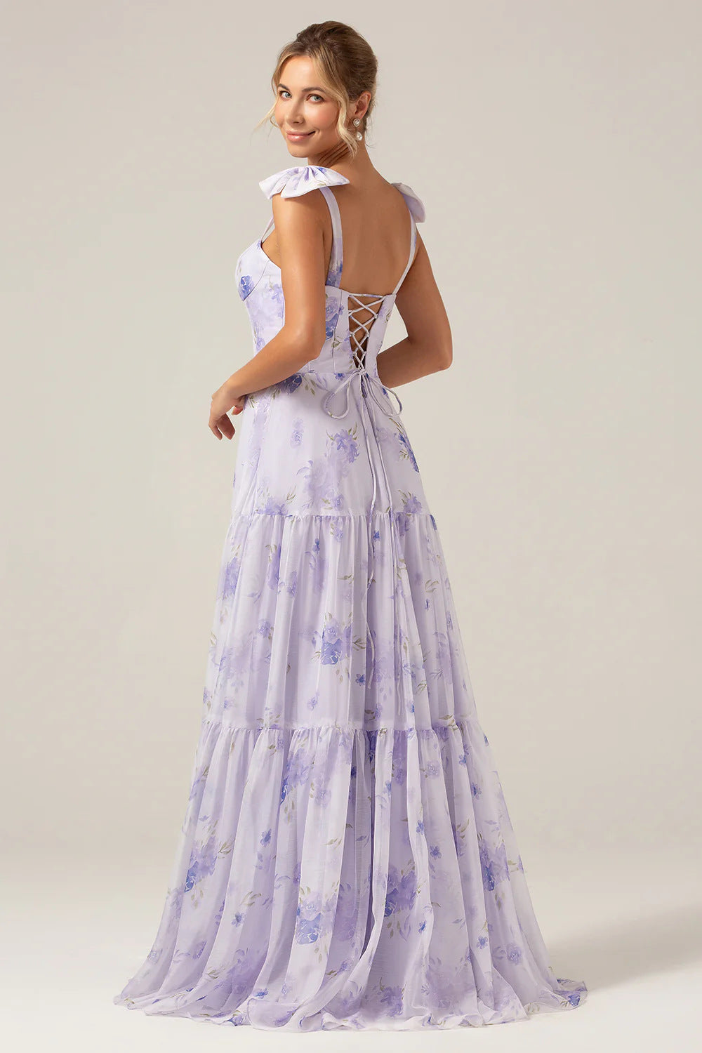 Vintage-Inspired Floral Maxi Dress